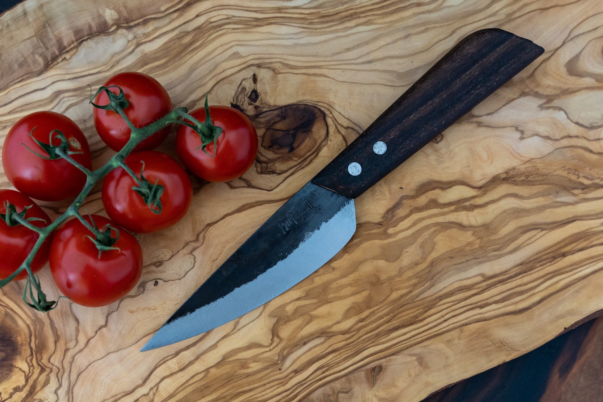 The Fins Rustic Carbon Steel Knife Range – Knife out